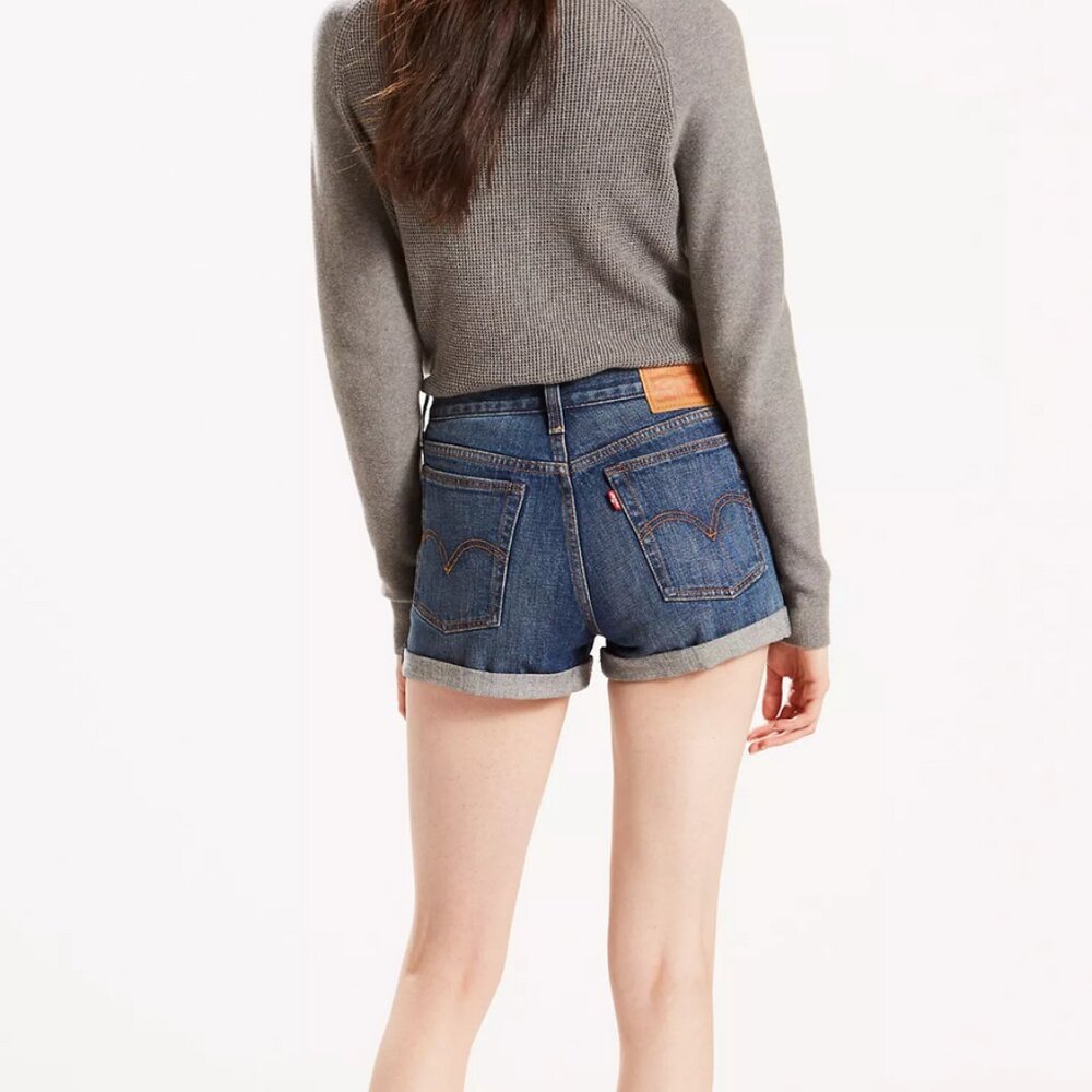 Levi's Button Fly High Rise Wedgie Short 32